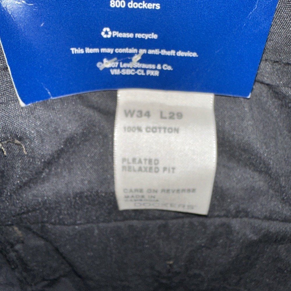 Dockers Mens Corduroy Pants Pleated Cuffed Relaxed Fit 34X29 Brown NEW - Picture 4 of 4